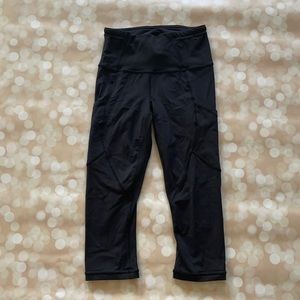 Black Lululemon Capris